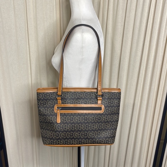 NEW! GIANI BERNINI 2021 FALL COLLECTION SHOULDER HOBO BAG NWOT - Picture 6 of 16